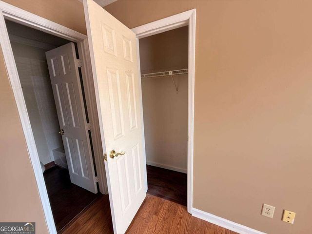 2510 Hidden Cove Court, Gainesville, GA 30501