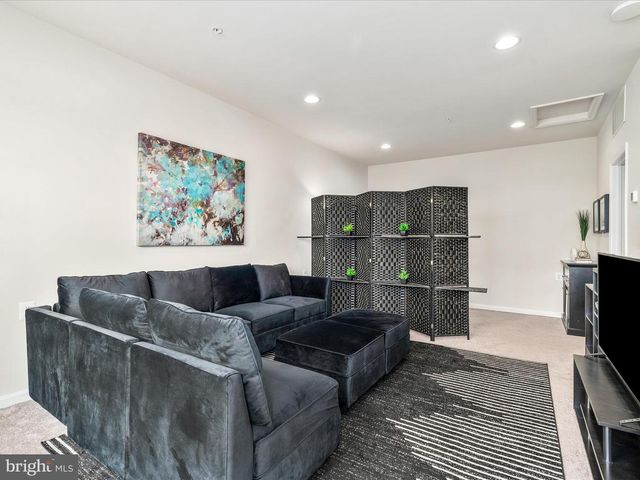 822 LINDLEY RD, Frederick, MD 21701