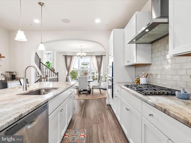 822 LINDLEY RD, Frederick, MD 21701