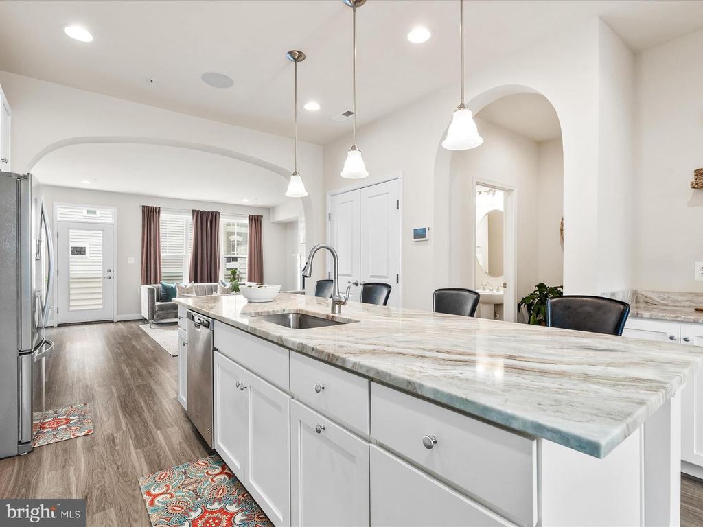 Image 11 of property listing at 822 LINDLEY RD, Frederick, MD 21701