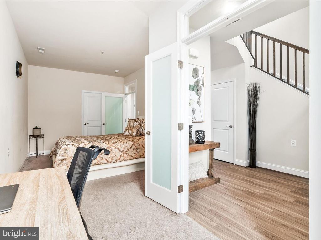 Image 25 of property listing at 822 LINDLEY RD, Frederick, MD 21701