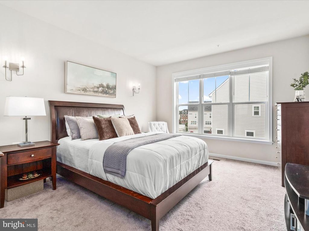 Image 33 of property listing at 822 LINDLEY RD, Frederick, MD 21701