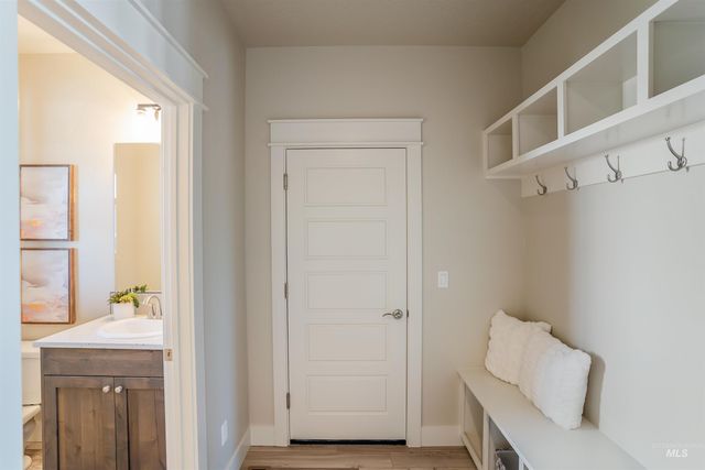 1063 W Troy Place, Kuna, ID 83634