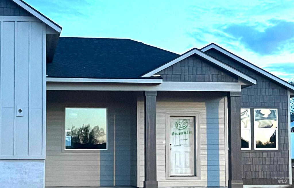 1063 W Troy Place, Kuna, ID 83634