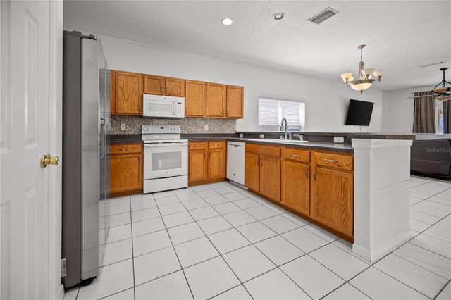 11915 CITRUS LEAF DRIVE, Gibsonton, FL 33534