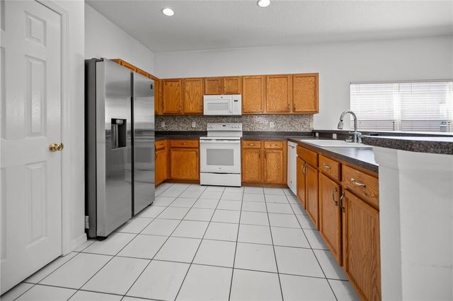 11915 CITRUS LEAF DRIVE, Gibsonton, FL 33534