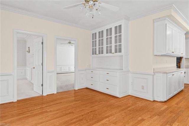 1548 Waterside DR N, Chesapeake, VA 23320