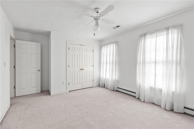 1548 Waterside DR N, Chesapeake, VA 23320