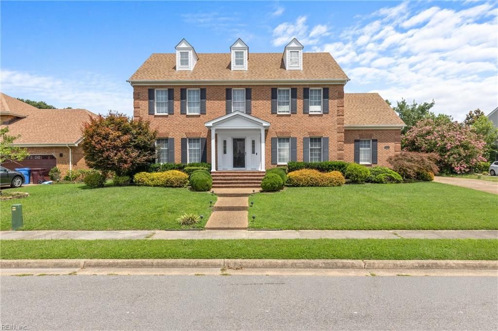 1548 Waterside DR N, Chesapeake, VA 23320