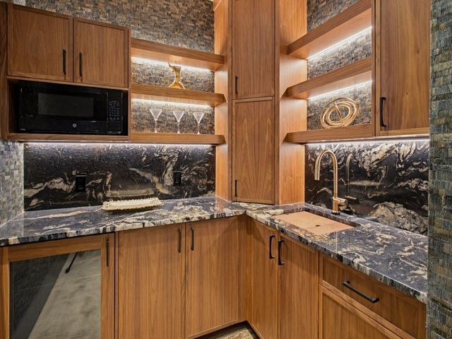 6103 Aberdeen Avenue, Dallas, TX 75230
