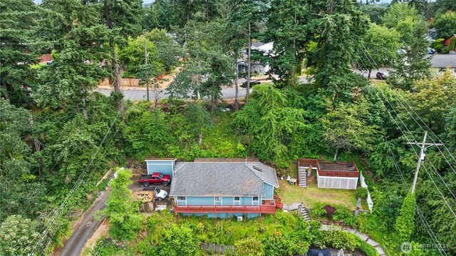 7445 s Pine Street, Tacoma, WA 98409
