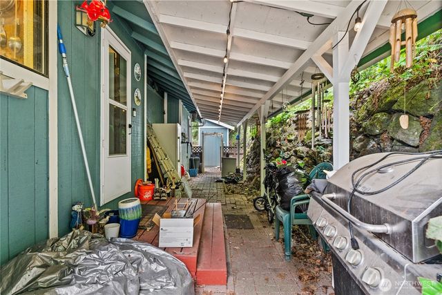 7445 s Pine Street, Tacoma, WA 98409