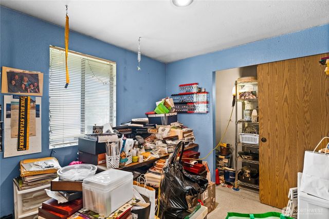 7445 s Pine Street, Tacoma, WA 98409