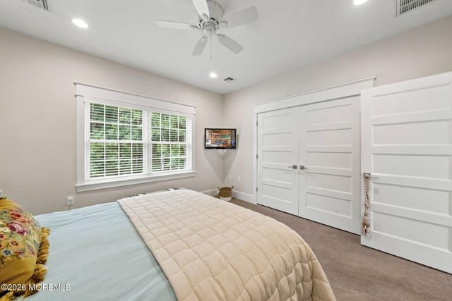 5 Sarah Lane, Eatontown, NJ 07724