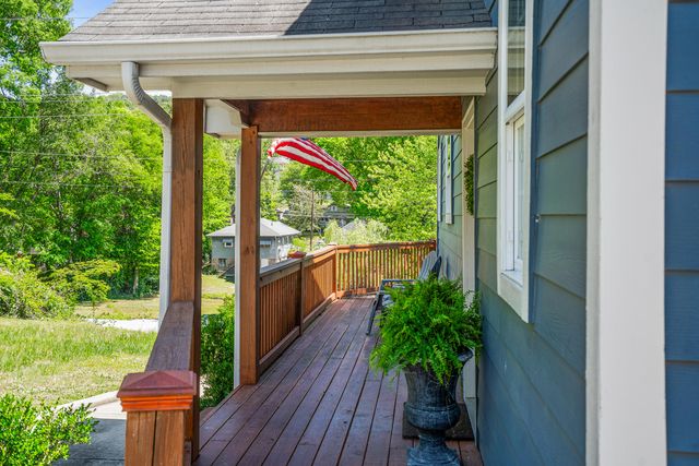 4621 Virginia Avenue, Chattanooga, TN 37409
