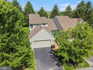 16 LIBERTY COURT, Carlisle, PA 17015