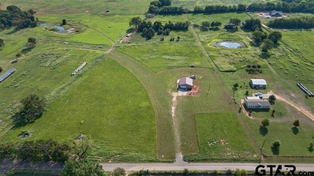 5150 County Road 309, Frankston, TX 75763