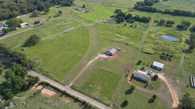 5150 County Road 309, Frankston, TX 75763