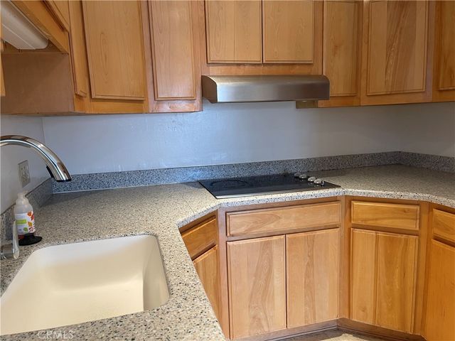 972 E California Boulevard 306, Pasadena, CA 91106