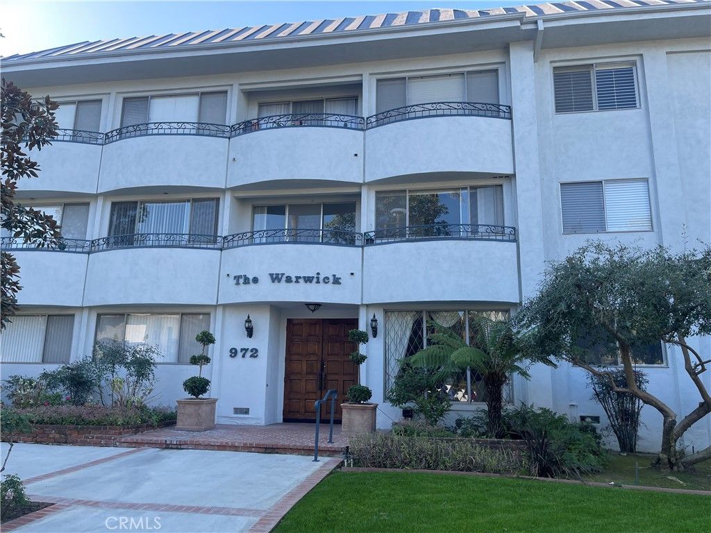 972 E California Boulevard 306, Pasadena, CA 91106