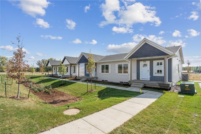 6851 Cabbage Patch Lane, Cedar Rapids, IA 52403
