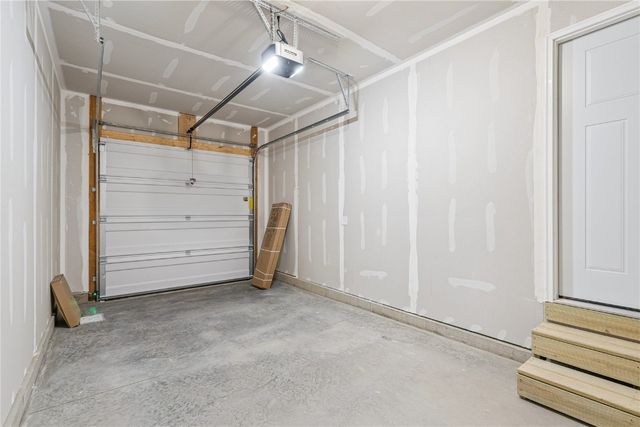 6851 Cabbage Patch Lane, Cedar Rapids, IA 52403