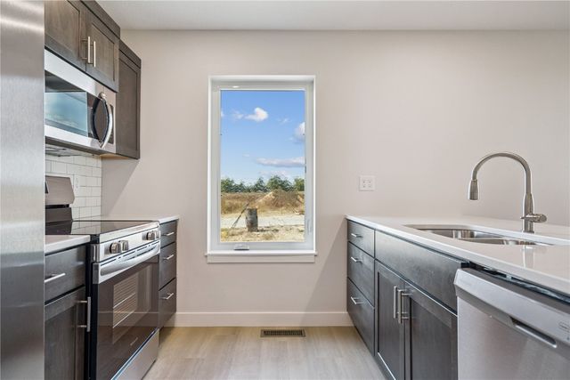 6851 Cabbage Patch Lane, Cedar Rapids, IA 52403