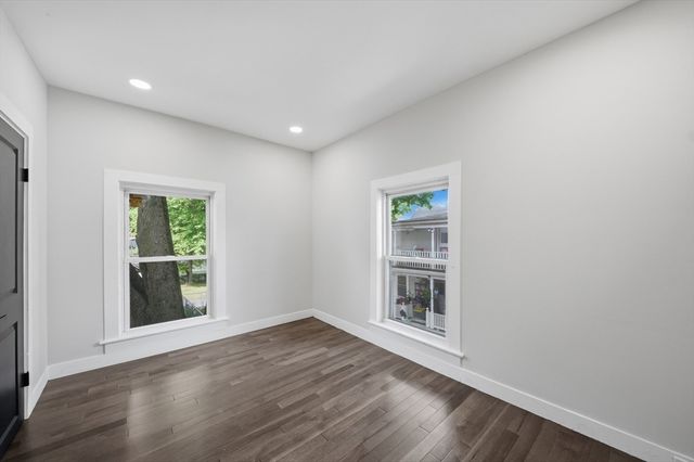 38 S Lincoln, Haverhill, MA 01835