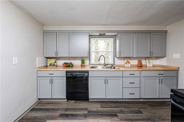 2475 State Route 119, Hempfield Twp, PA 15601