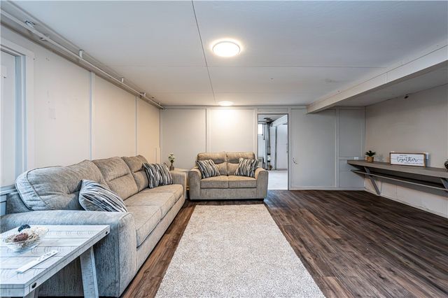 2475 State Route 119, Hempfield Twp, PA 15601