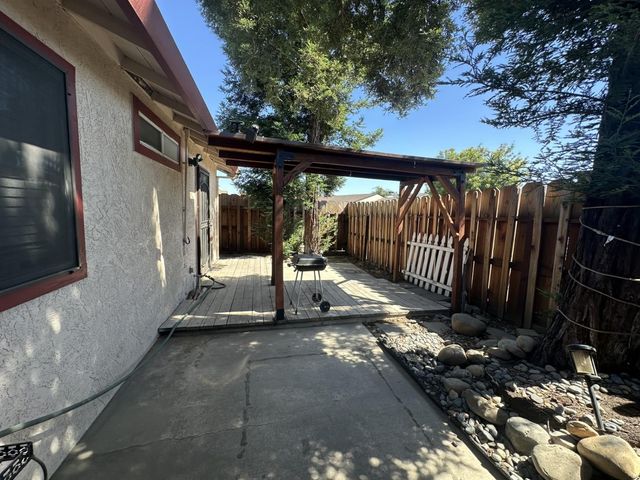 1440 Windsor Ct, Turlock, CA 95380