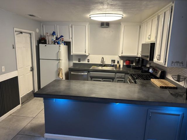1440 Windsor Ct, Turlock, CA 95380