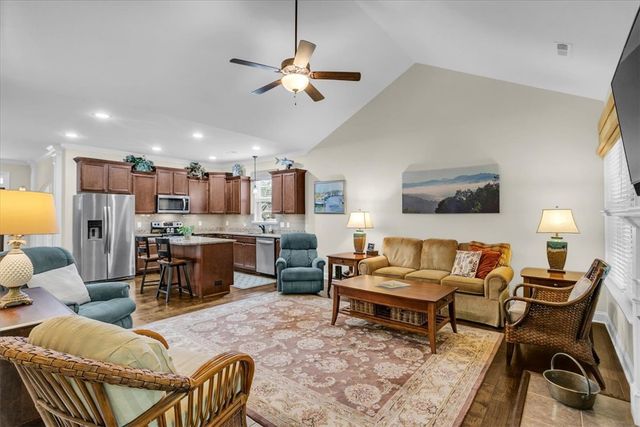 79 Angus Run, Seneca, SC 29672