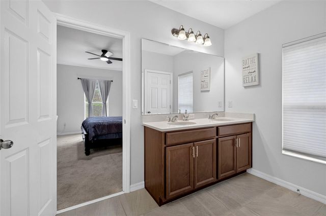 1181 STRATTON AVENUE, Groveland, FL 34736