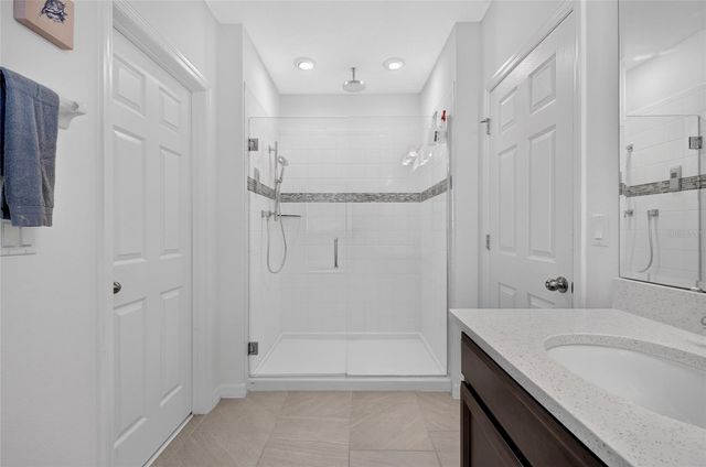 1181 STRATTON AVENUE, Groveland, FL 34736