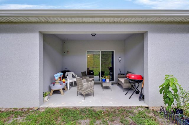 1181 STRATTON AVENUE, Groveland, FL 34736