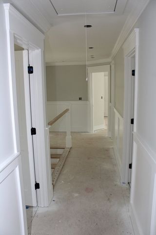 32 Mendon St, Upton, MA 01568