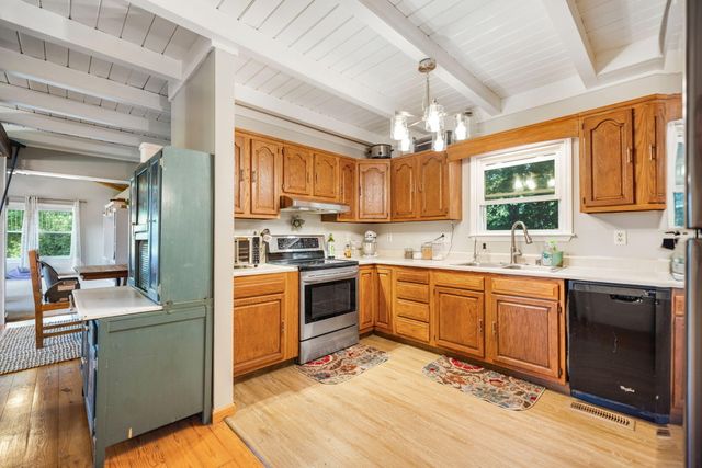 69 Hill Crest Lane, Wellington, KY 40387
