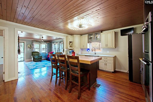 2311 Congaree Dr, Cayce, SC 29033