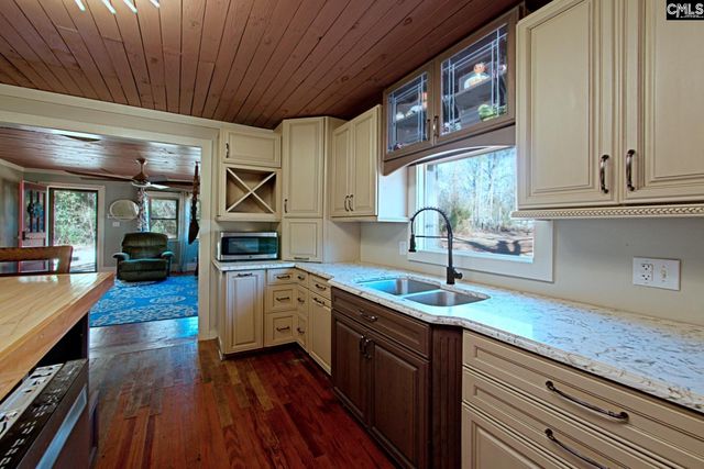 2311 Congaree Dr, Cayce, SC 29033