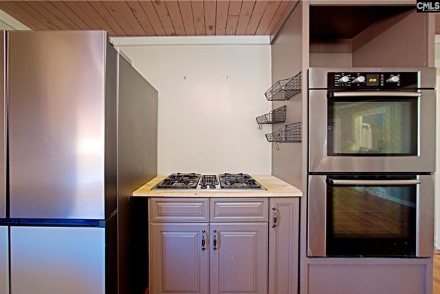 2311 Congaree Dr, Cayce, SC 29033