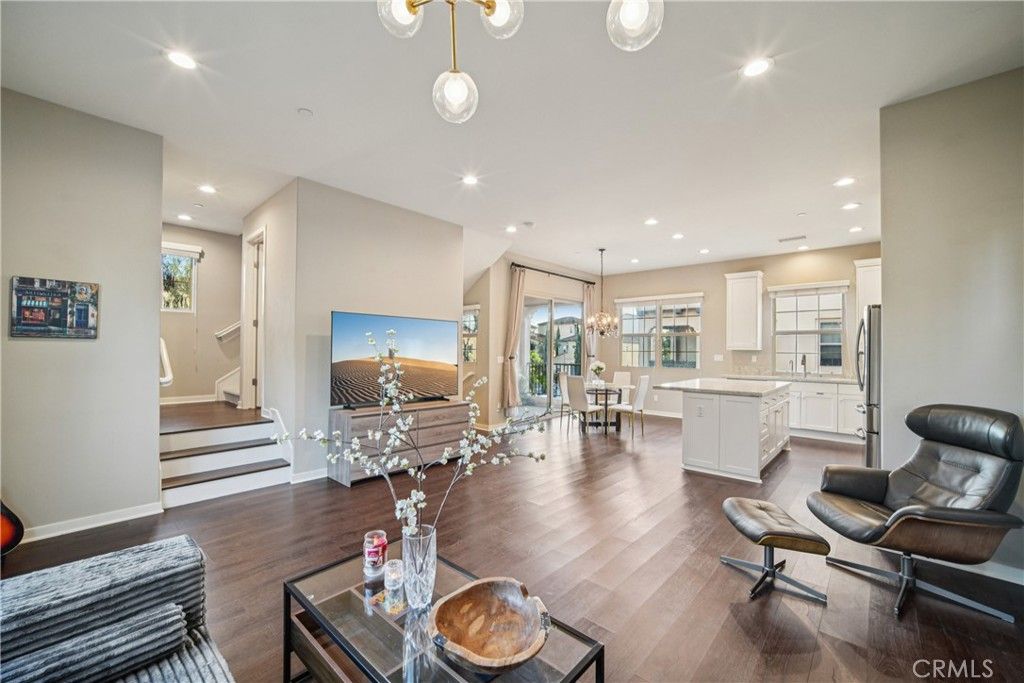 Image 1 of property listing at 107 Kestrel, Irvine, CA 92618