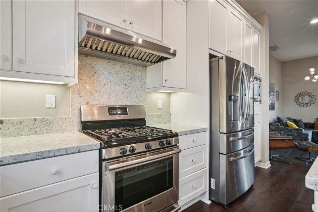 Image 10 of property listing at 107 Kestrel, Irvine, CA 92618