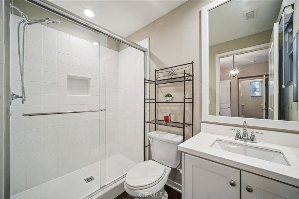 Image 26 of property listing at 107 Kestrel, Irvine, CA 92618