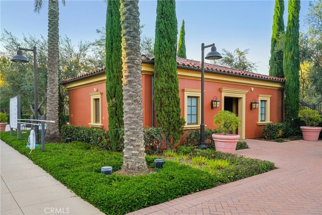 Image 33 of property listing at 107 Kestrel, Irvine, CA 92618