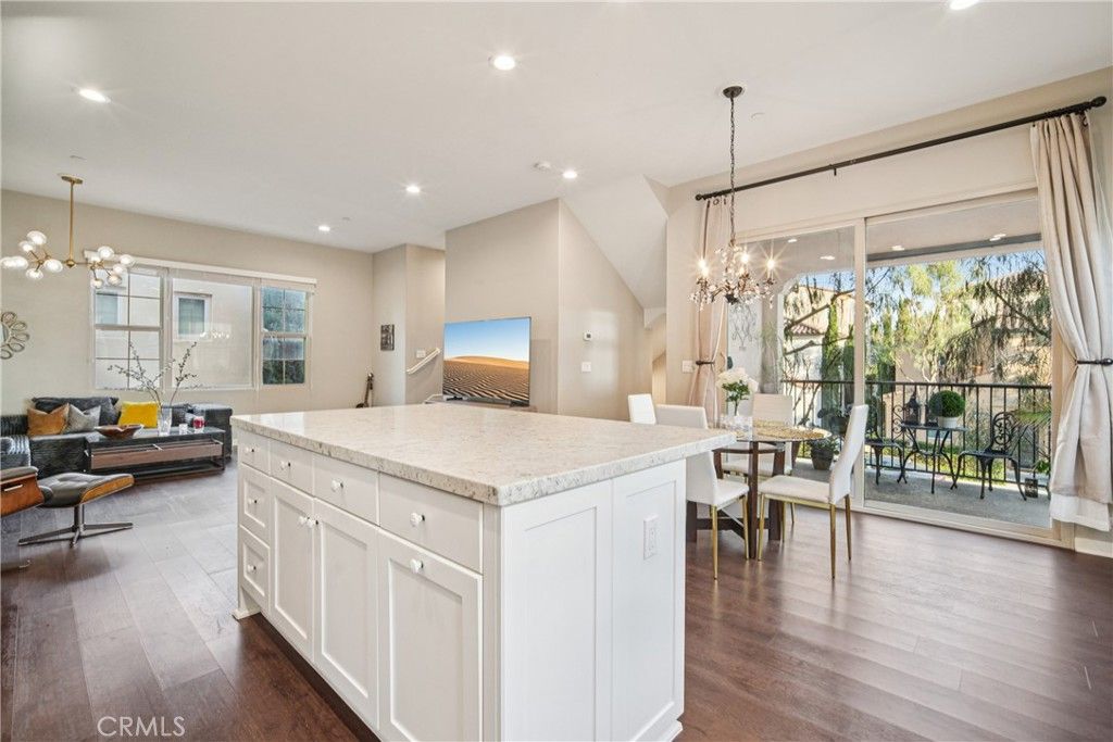 Image 4 of property listing at 107 Kestrel, Irvine, CA 92618