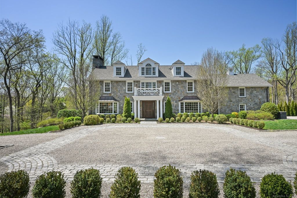 33 Cliffdale Road, Greenwich, CT 06831