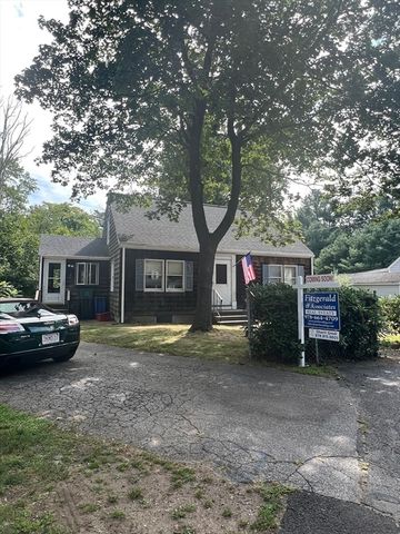 37 Eames St, North Reading, MA 01864