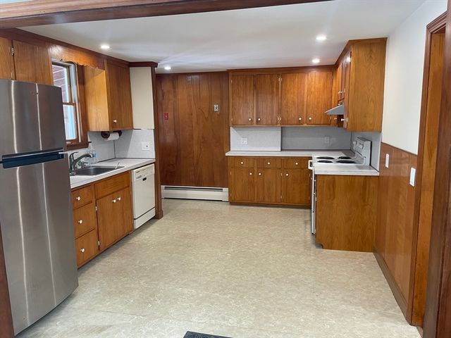 37 Eames St, North Reading, MA 01864