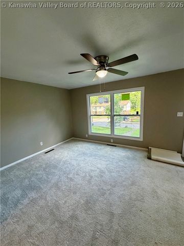807 Dutch Hollow Road, Dunbar, WV 25064